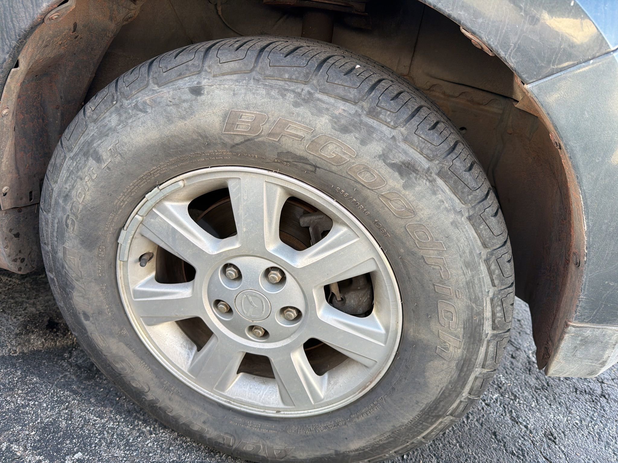 Used 2008 MAZDA Tribute s Grand Touring w/ Towing Pkg image 4