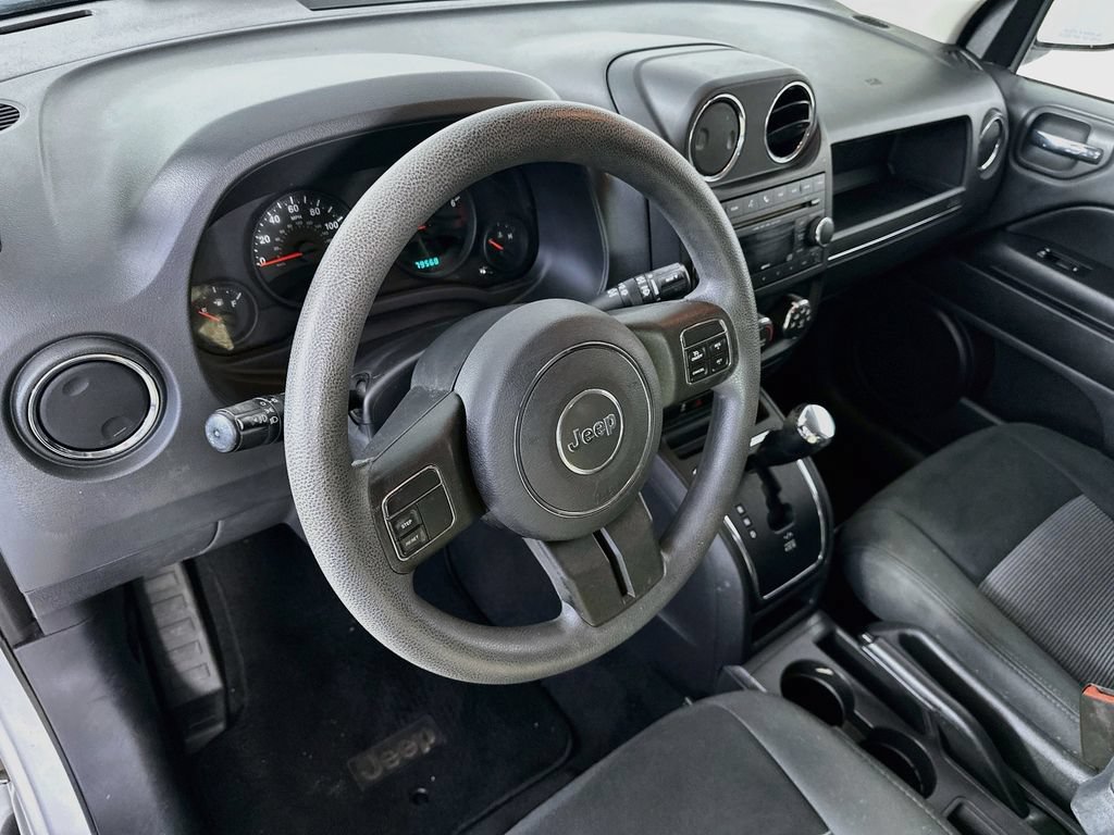 Used 2012 Jeep Compass Sport FWD image 24