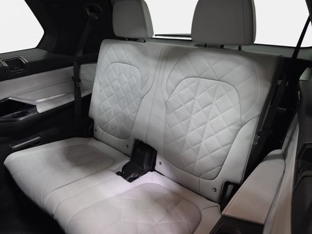 Certified 2026 BMW X7 xDrive40i AWD/4WD image 34