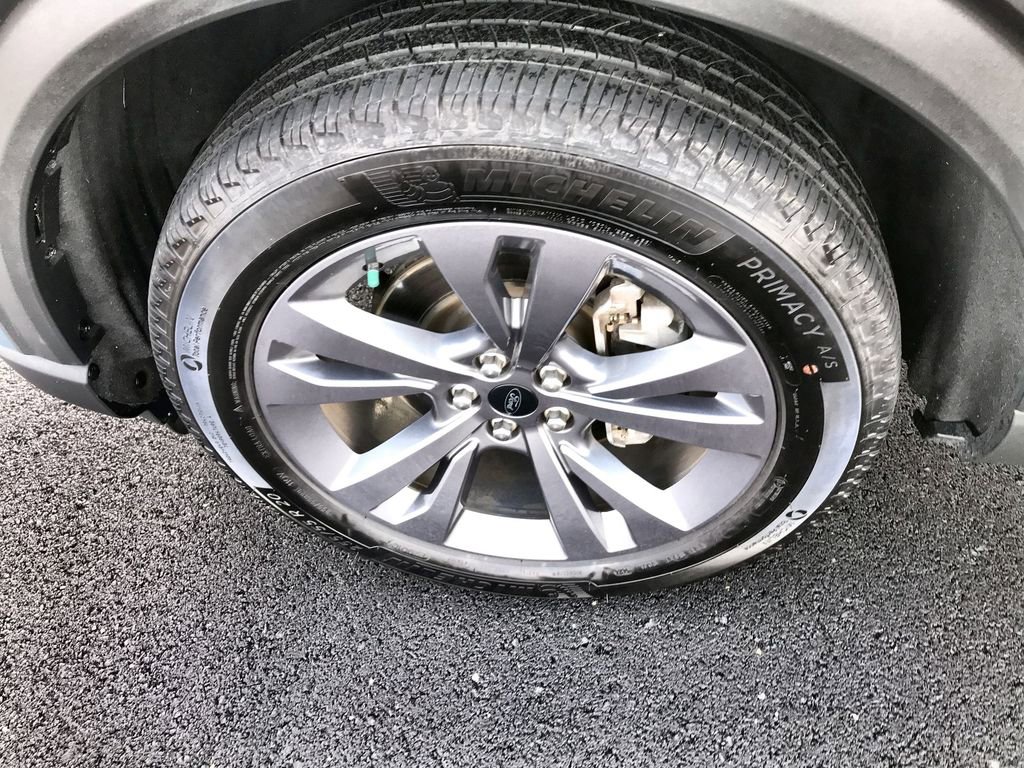 Used 2025 Ford Explorer Active w/ Active Comfort Package image 10