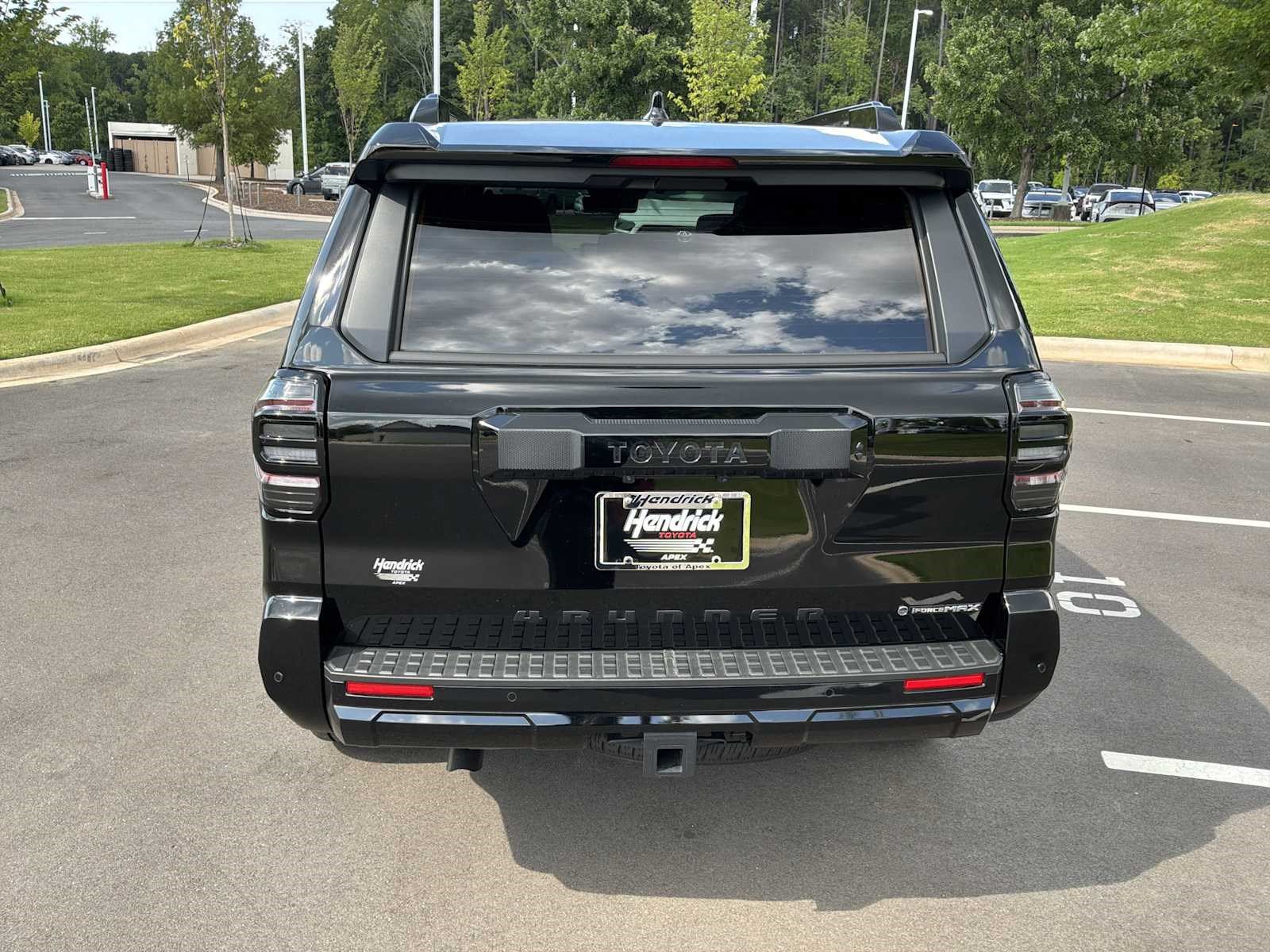 Used 2026 Toyota 4Runner Platinum AWD/4WD image 8