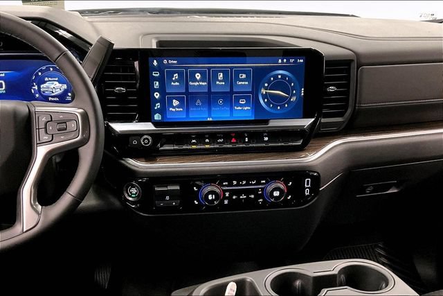 Used 2026 Chevrolet Silverado 1500 LT AWD/4WD image 7