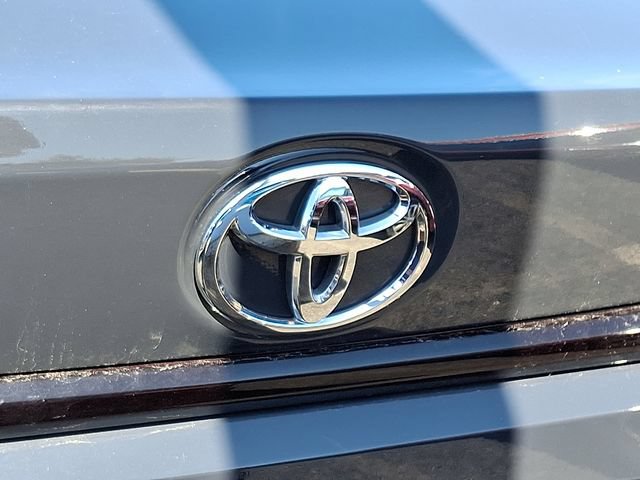 Used 2024 Toyota Corolla LE FWD image 8