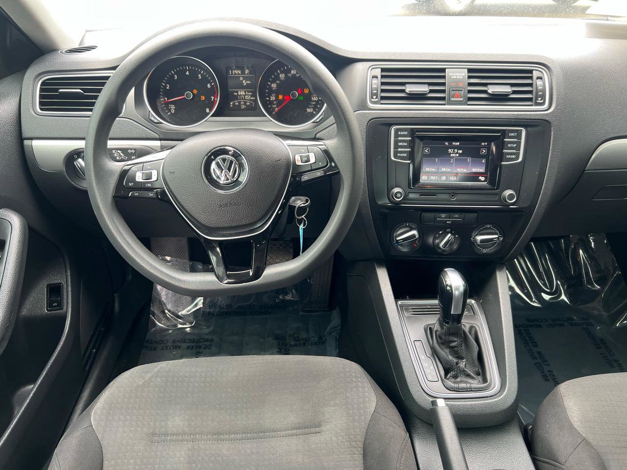 Used 2017 Volkswagen Jetta S image 17
