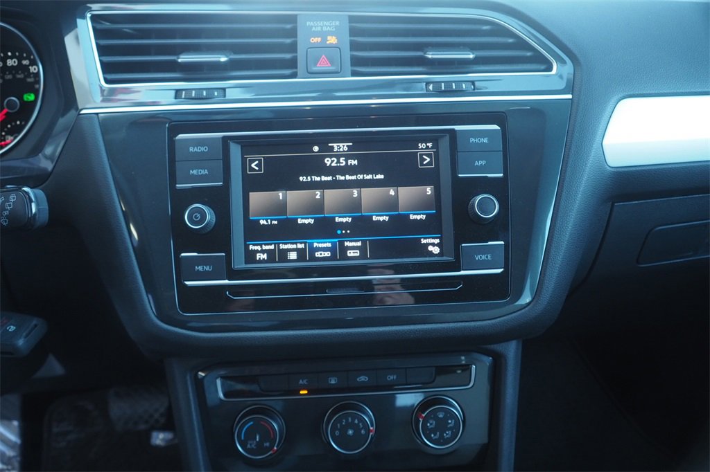 Used 2020 Volkswagen Tiguan S image 12