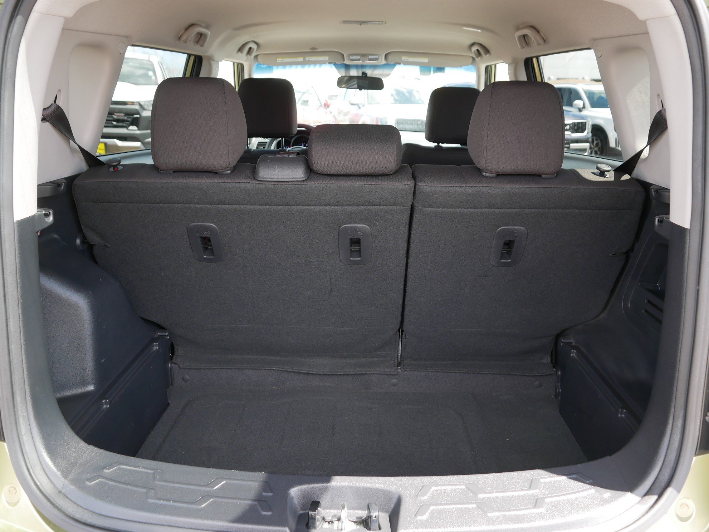 Used 2013 Kia Soul FWD image 18