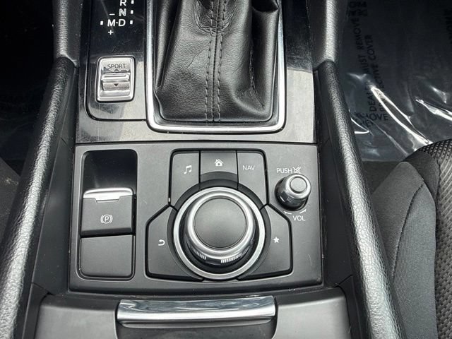 Used 2017 MAZDA MAZDA3 Sport FWD image 14