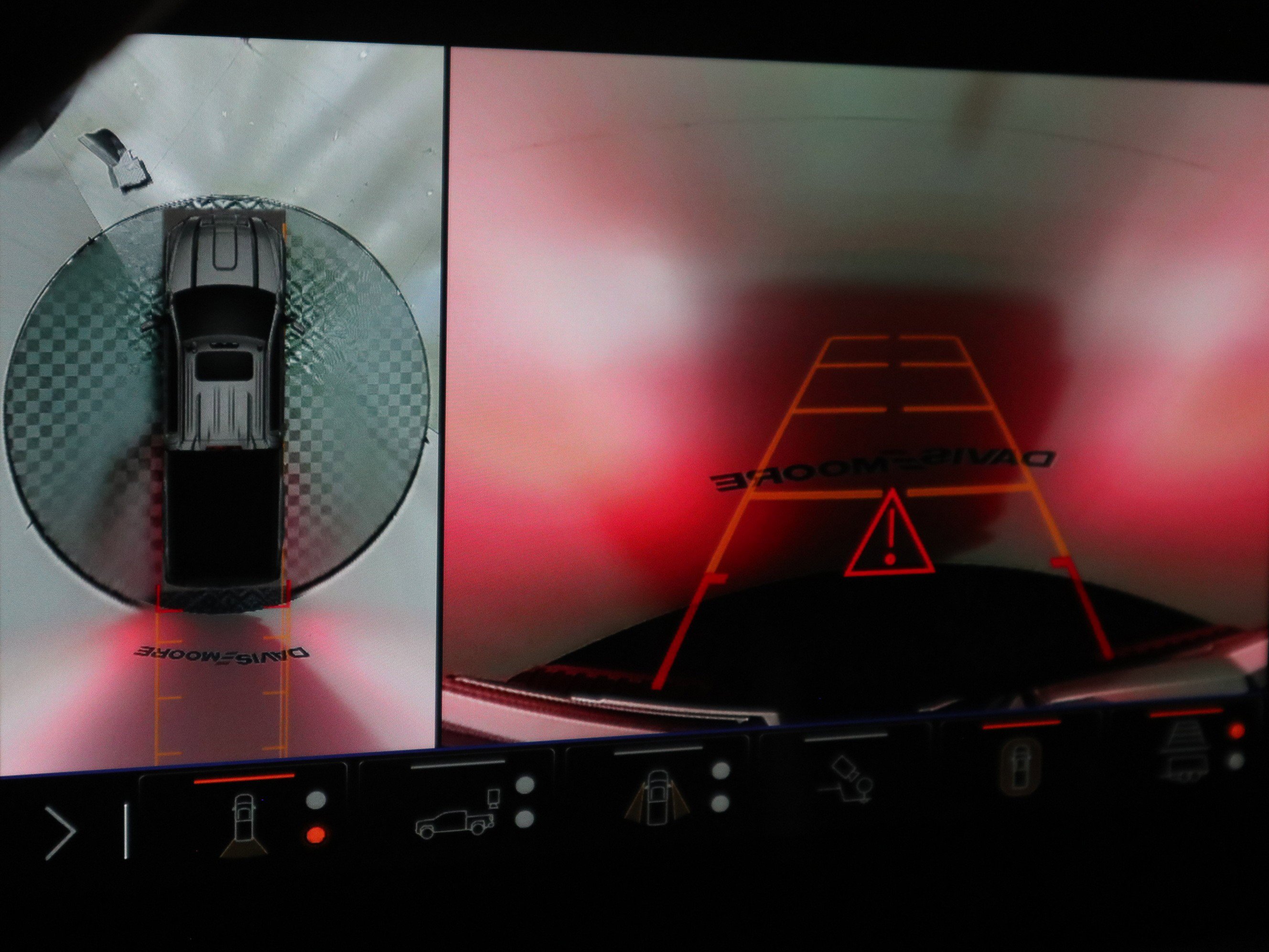 Used 2025 GMC Sierra 2500 Denali Ultimate image 25