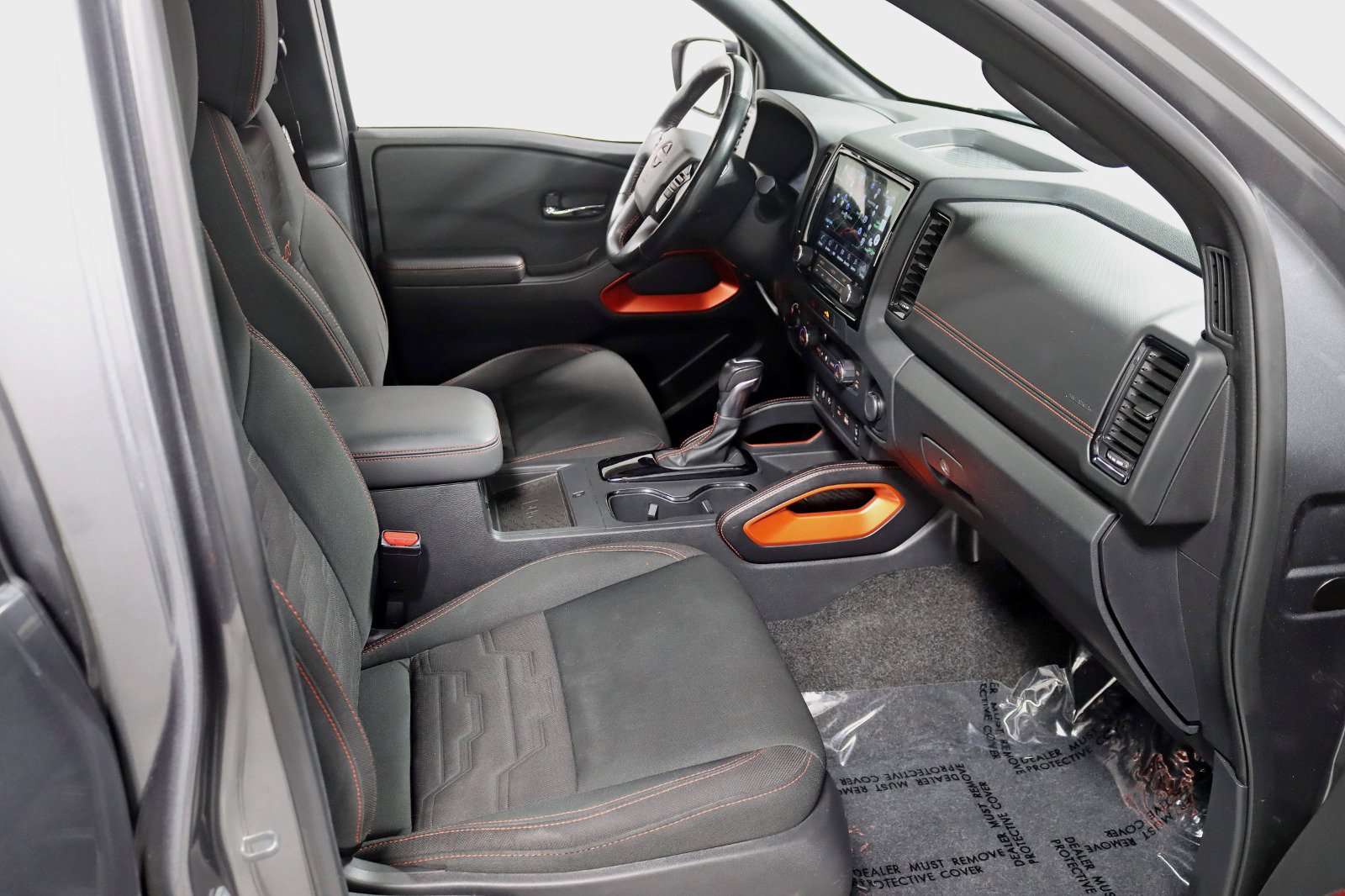 Used 2022 Nissan Frontier PRO-4X AWD/4WD image 30