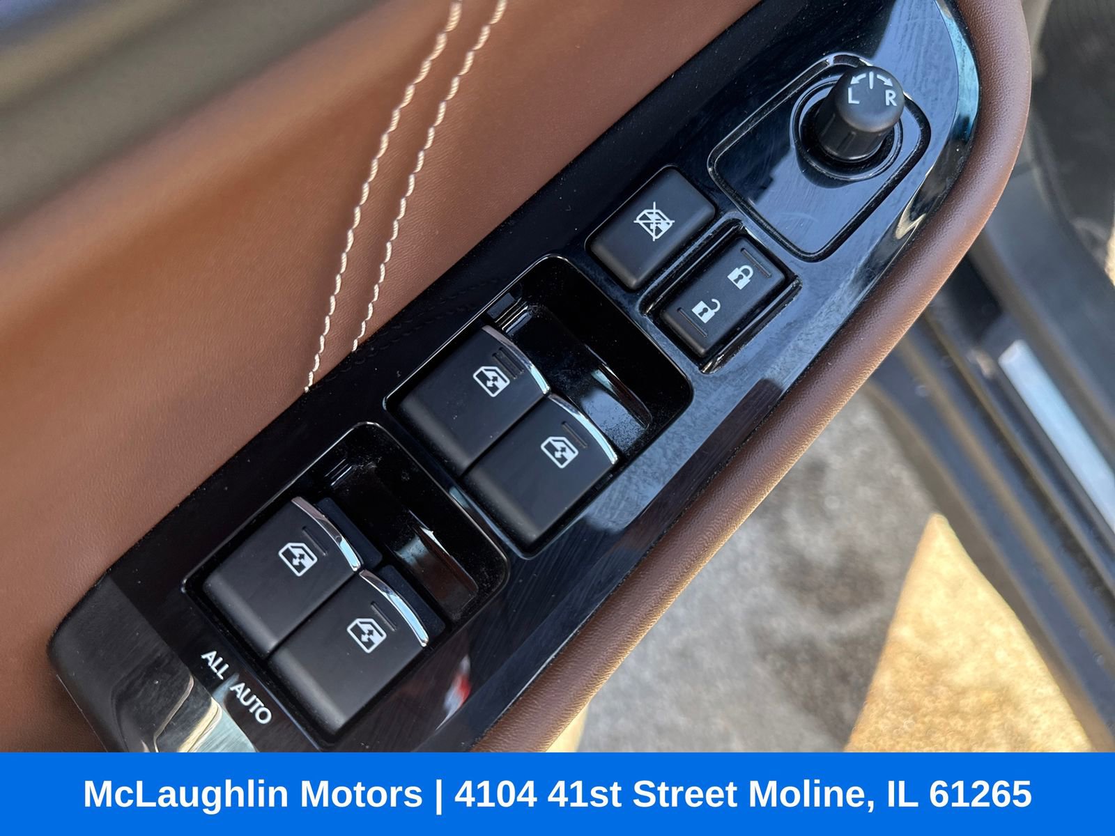 Used 2018 Subaru Outback 3.6R Touring image 12