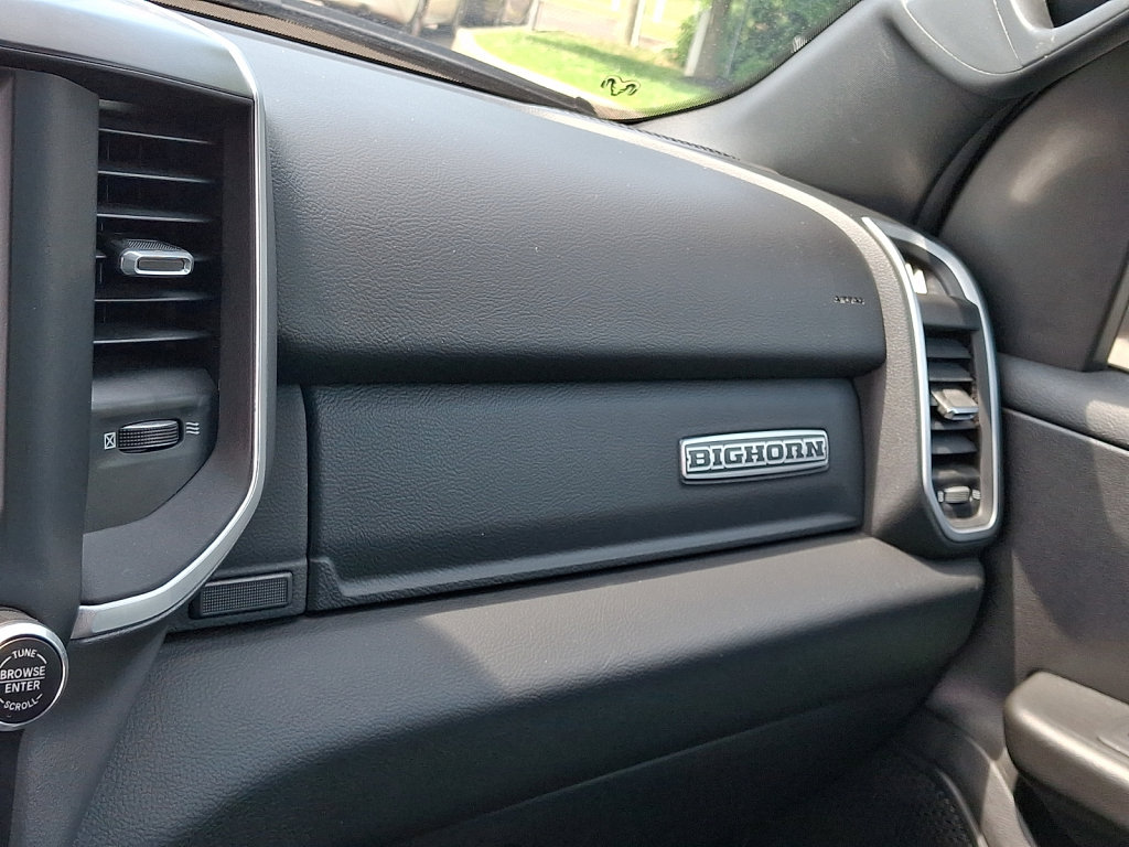 Used 2023 RAM 1500 Big Horn AWD/4WD image 30