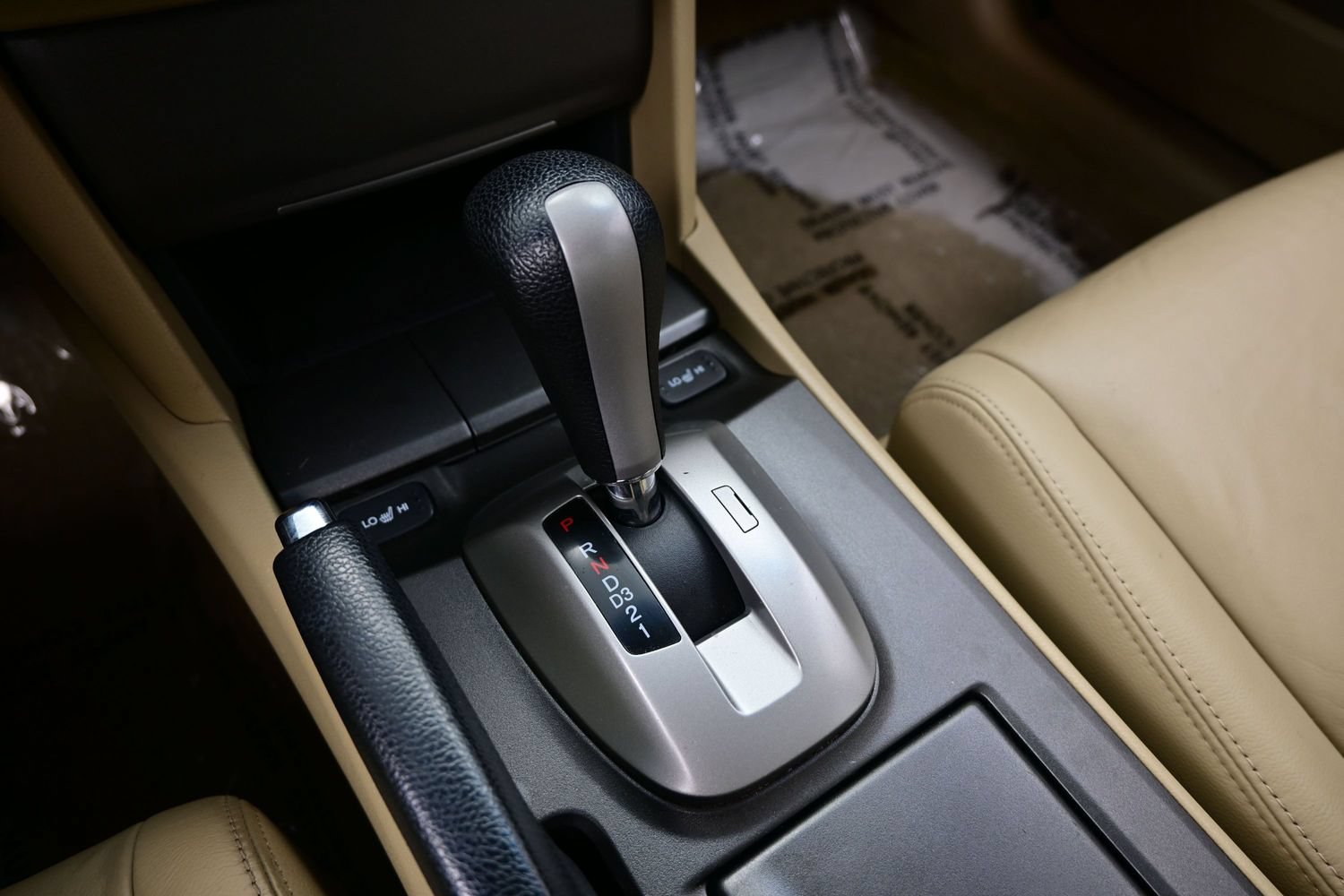 Used 2011 Honda Accord EX-L image 21