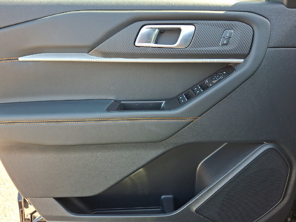 Used 2026 Ford Explorer Tremor AWD/4WD image 17