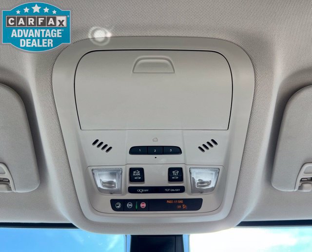 Used 2021 GMC Acadia Denali w/ Denali Ultimate Package AWD/4WD image 16