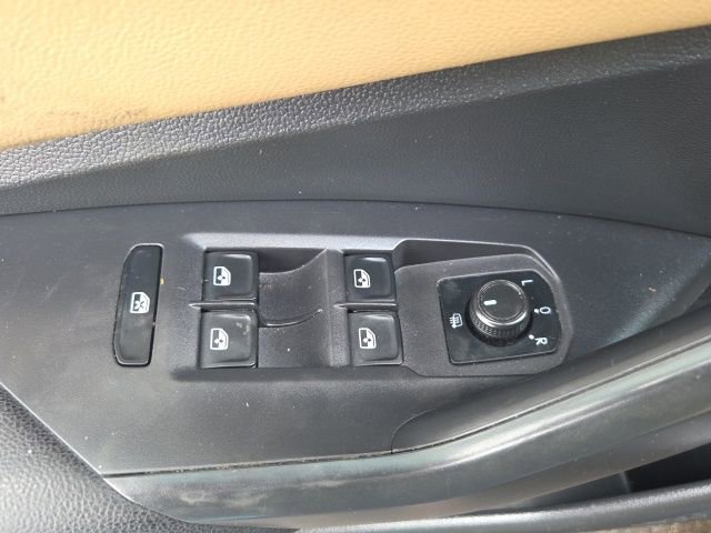 Used 2019 Volkswagen Jetta SEL image 20