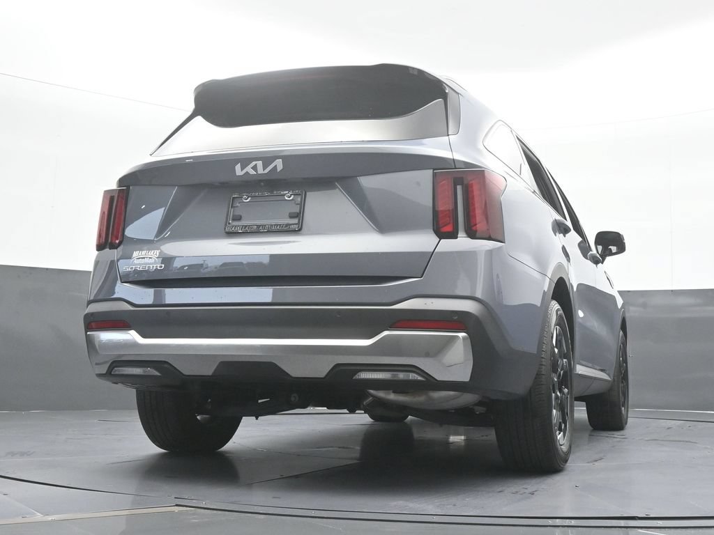 Used 2025 Kia Sorento S w/ Panoramic Sunroof Package FWD image 64