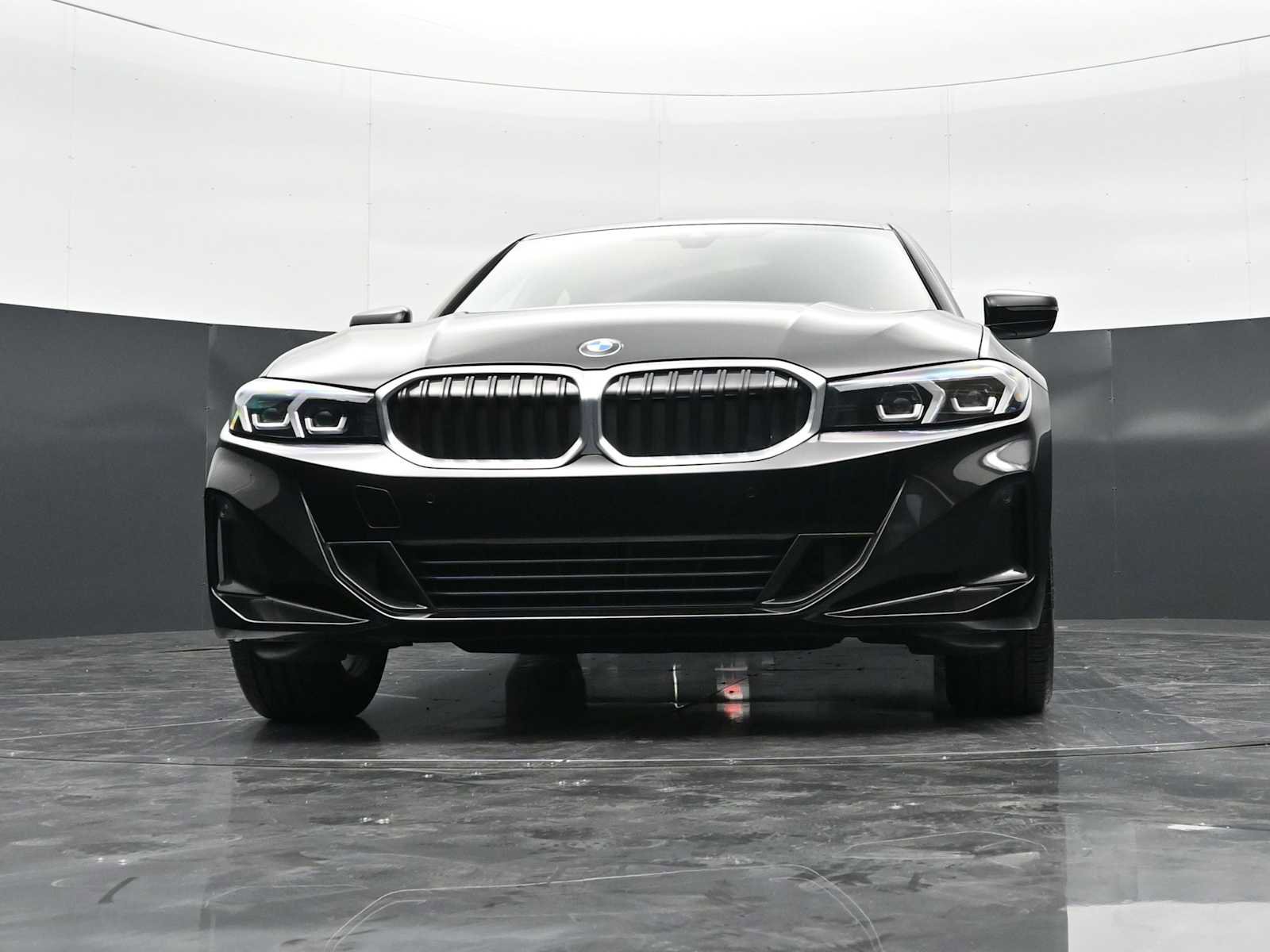 Certified 2024 BMW 330i Sedan w/ Premium Package RWD image 26