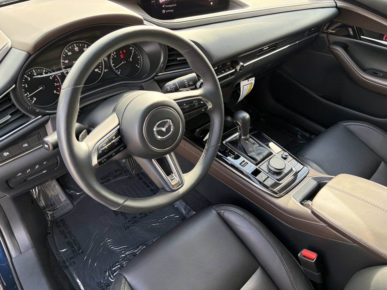 Used 2025 MAZDA CX-30 2.5 Turbo w/ Premium Package image 7