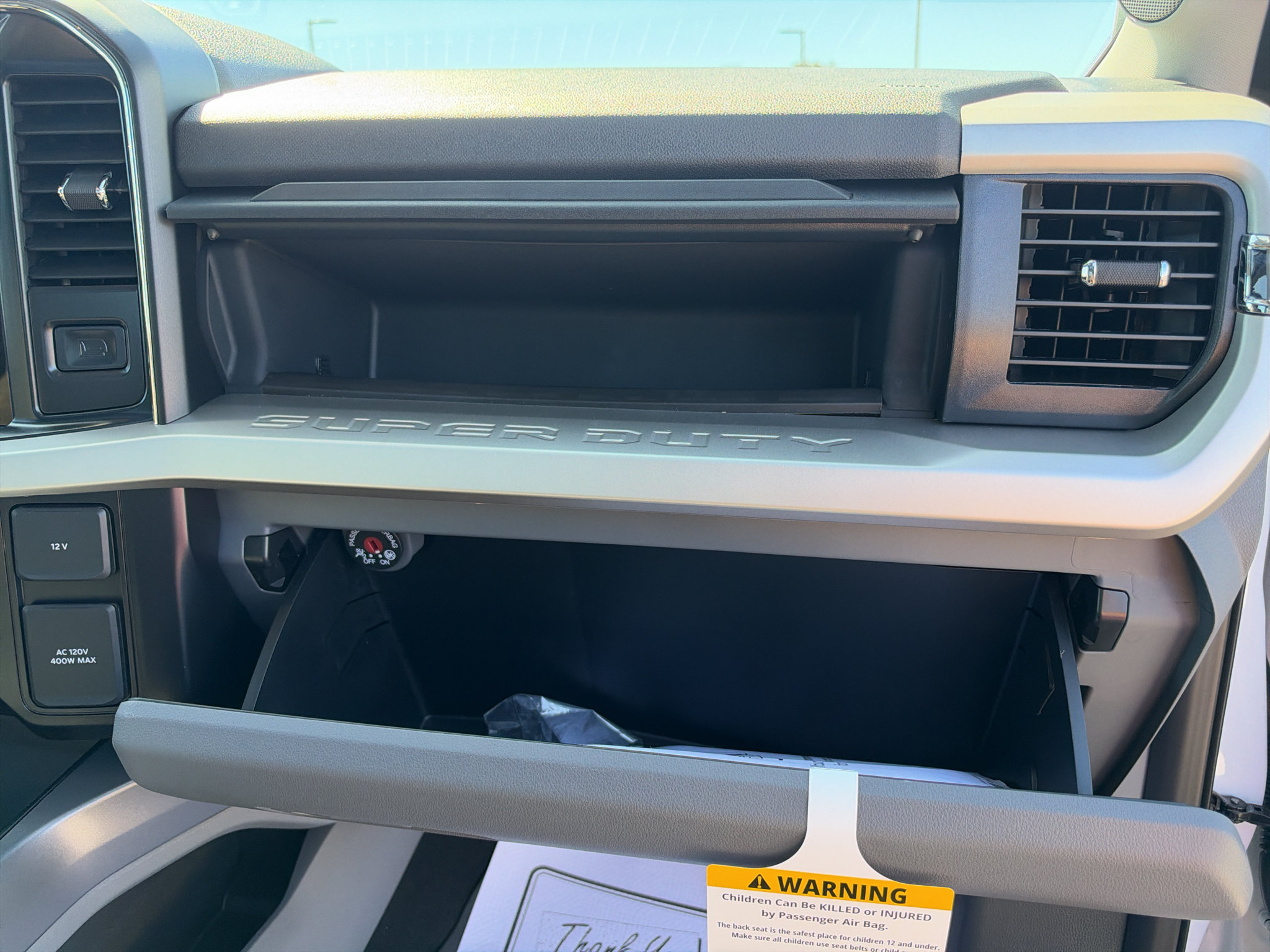New 2027 Ford F250 XLT w/ XLT Premium Package AWD/4WD image 19