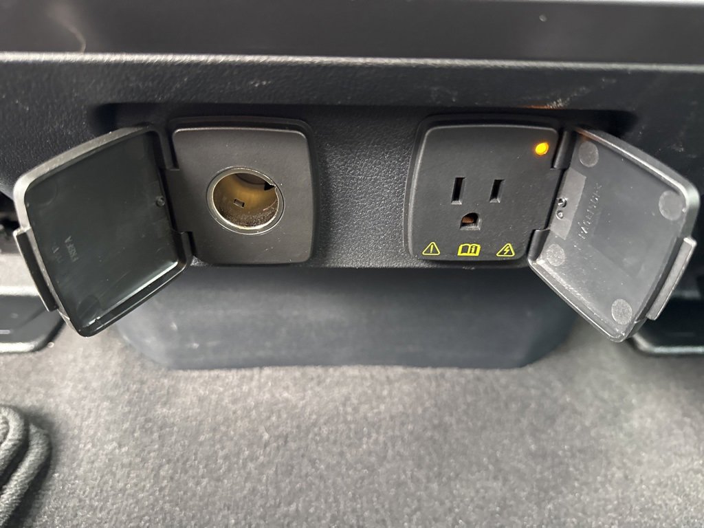 Used 2024 Ford F350 Lariat image 47