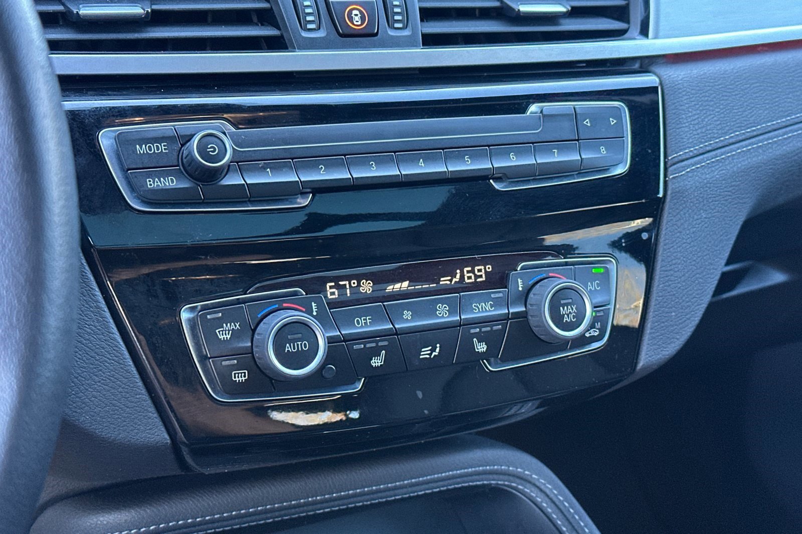 Used 2023 BMW X2 sDrive28i w/ Convenience Package image 18