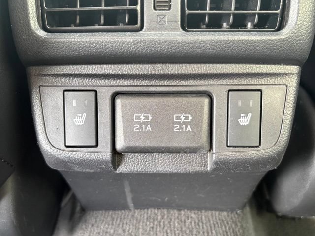 Used 2019 Subaru Outback 3.6R Limited AWD/4WD image 23