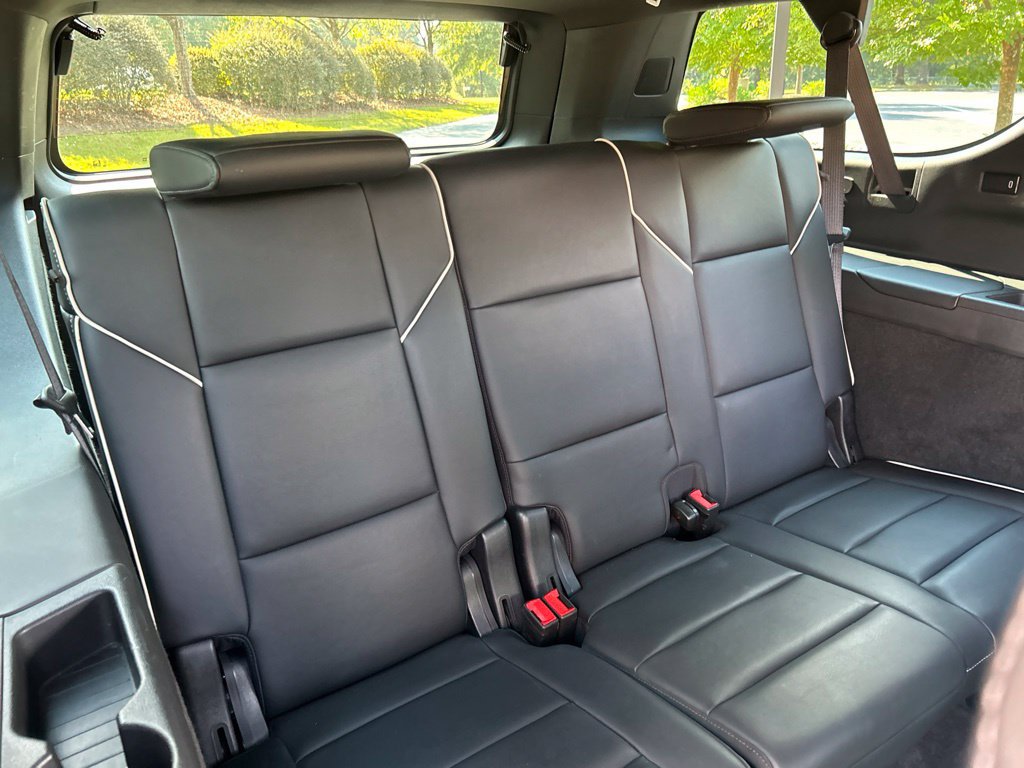Used 2022 Cadillac Escalade ESV Premium Luxury AWD/4WD image 47
