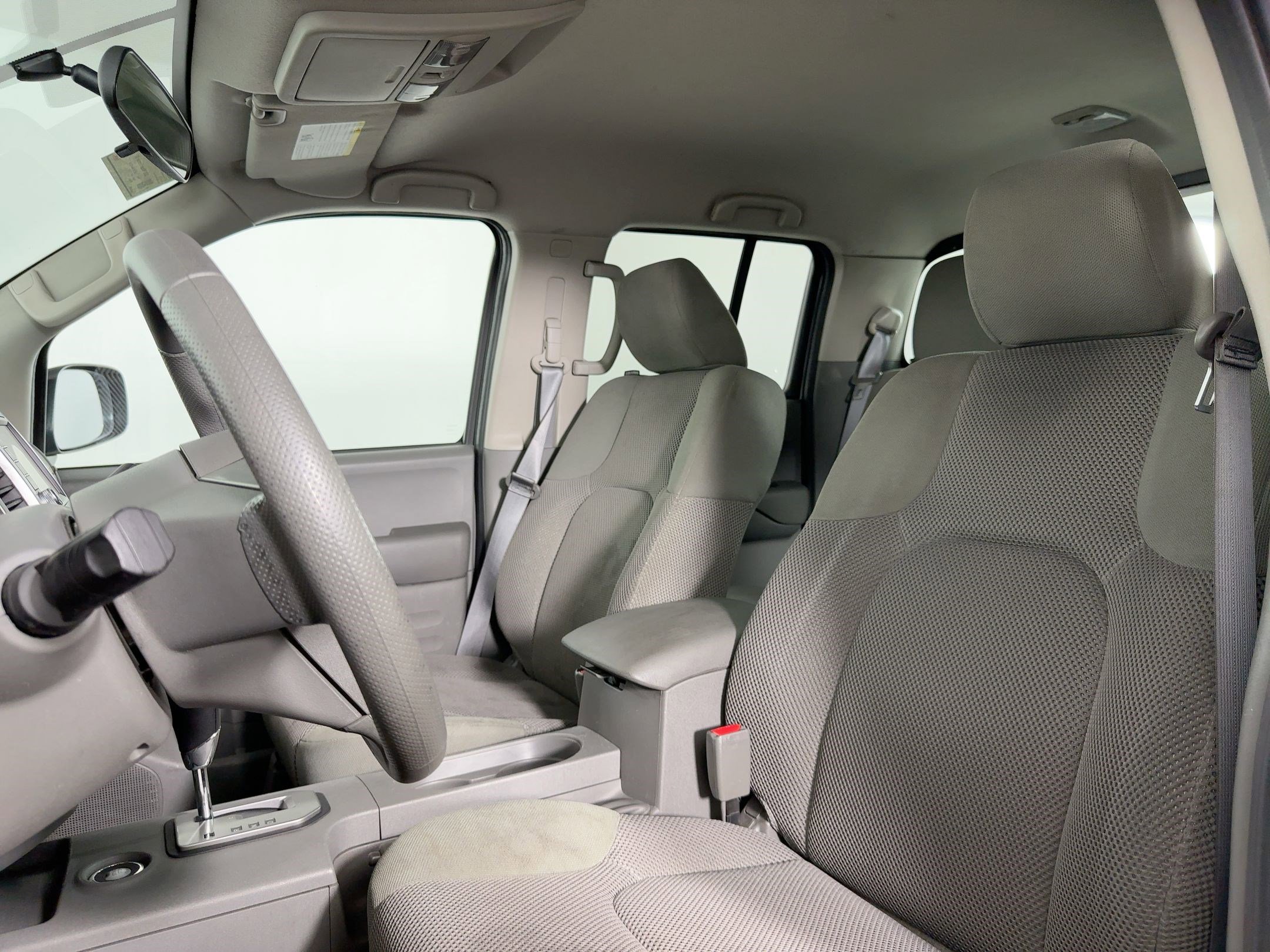 Used 2021 Nissan Frontier SV image 20