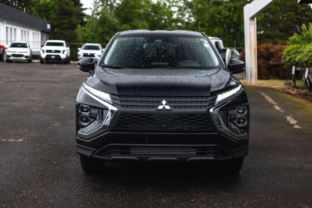 Used 2025 Mitsubishi Eclipse Cross LE AWD/4WD image 5