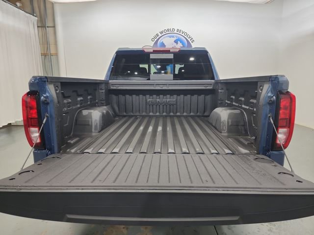 New 2026 GMC Sierra 1500 Elevation image 7