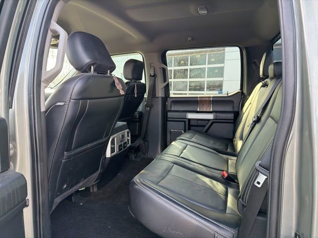 Used 2019 Ford F150 Lariat w/ Equipment Group 502A Luxury AWD/4WD image 21