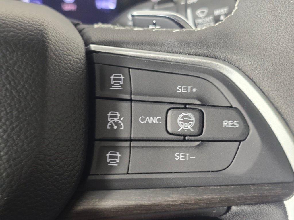 New 2026 Jeep Grand Cherokee Limited AWD/4WD image 32