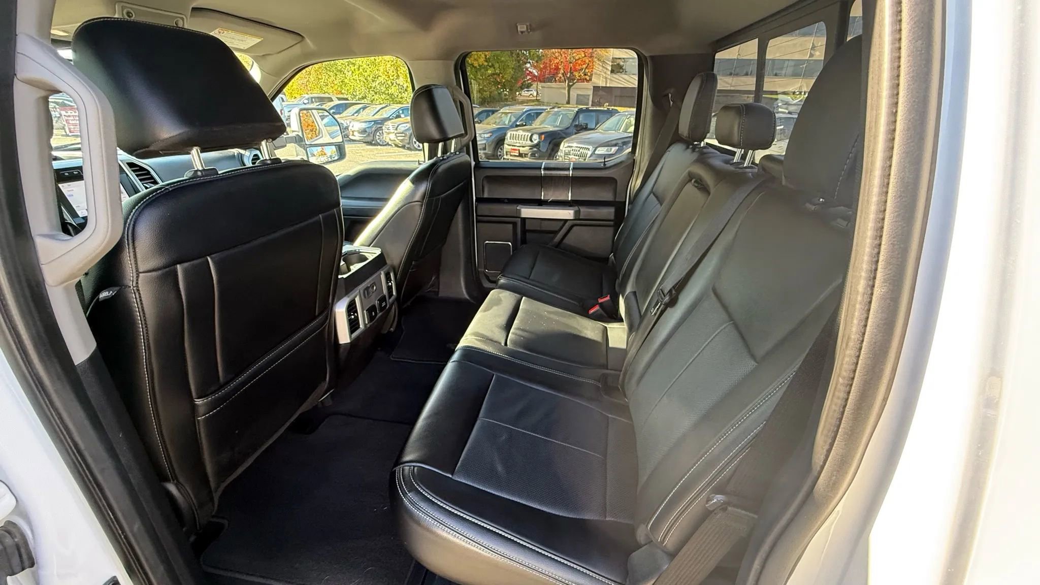 Used 2021 Ford F250 Lariat image 28