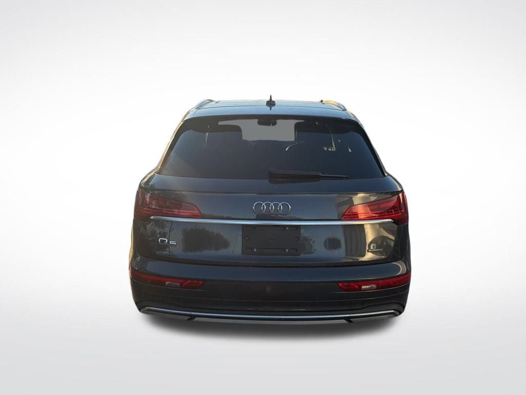 Used 2023 Audi Q5 2.0T Premium w/ Convenience Package image 7