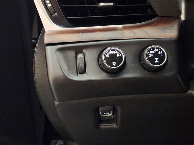 Used 2016 Cadillac Escalade ESV Premium image 22