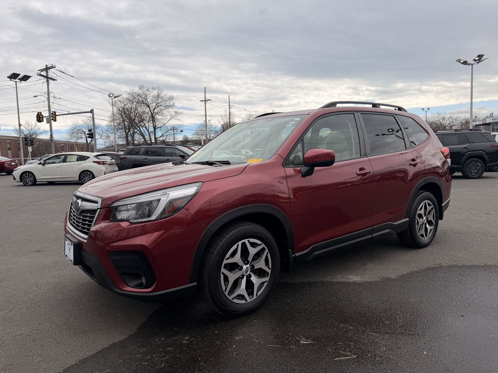 Used 2021 Subaru Forester Premium image 7