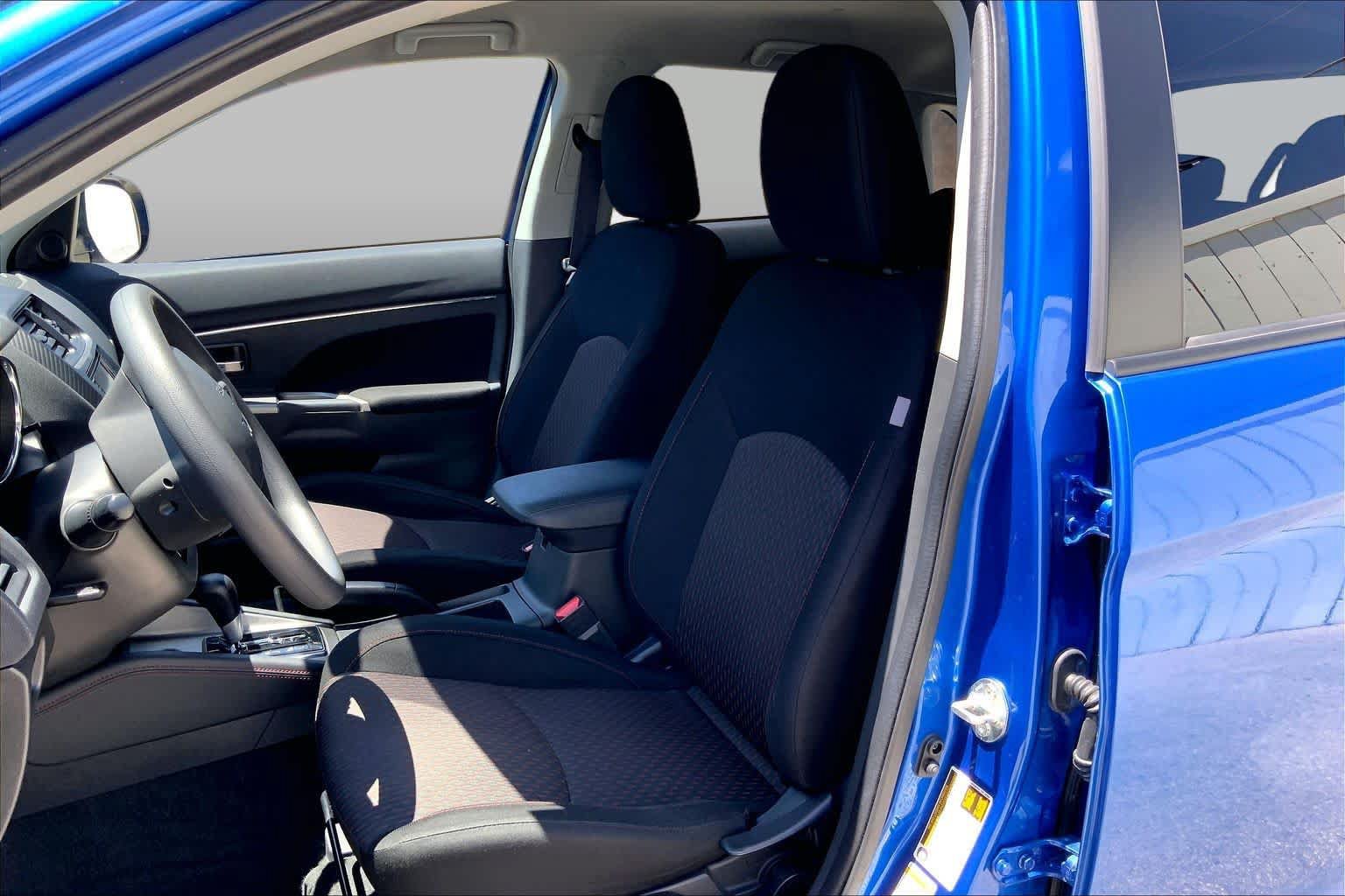 Used 2019 Mitsubishi Outlander Sport ES FWD image 9