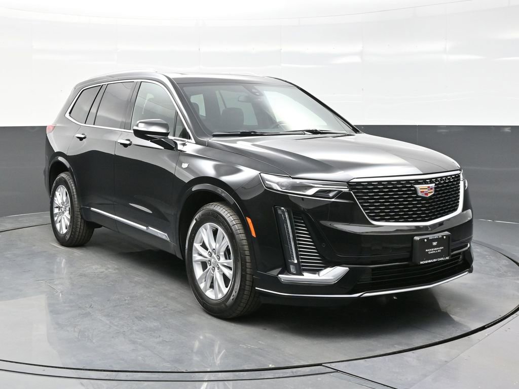 New 2025 Cadillac XT6 Luxury w/ LPO, Floor Liner Package