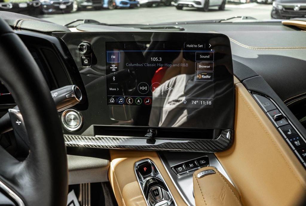 Used 2020 Chevrolet Corvette Stingray Preferred Cpe w/ 2LT Preferred Equipment Group RWD image 18