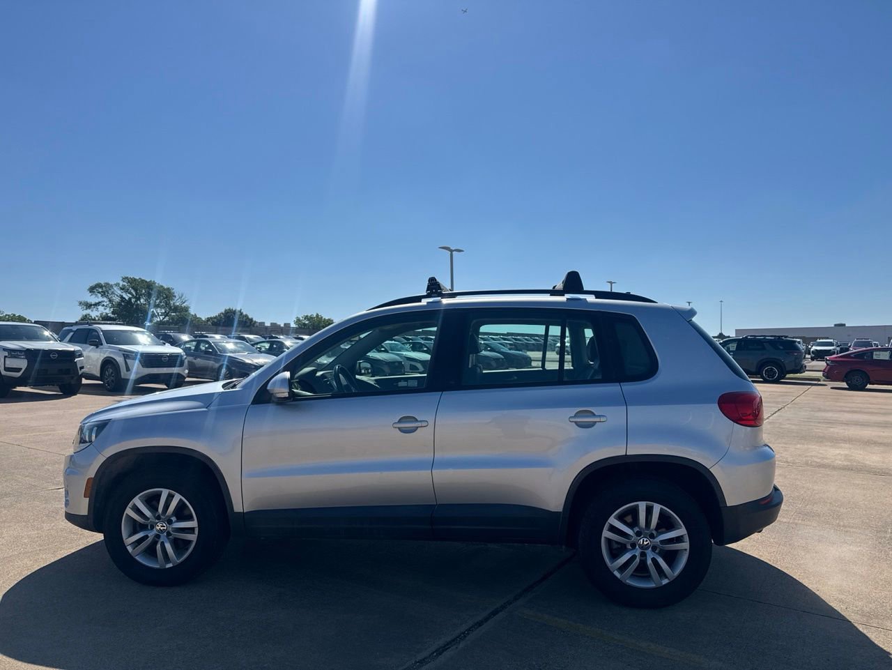 Used 2017 Volkswagen Tiguan S FWD image 12