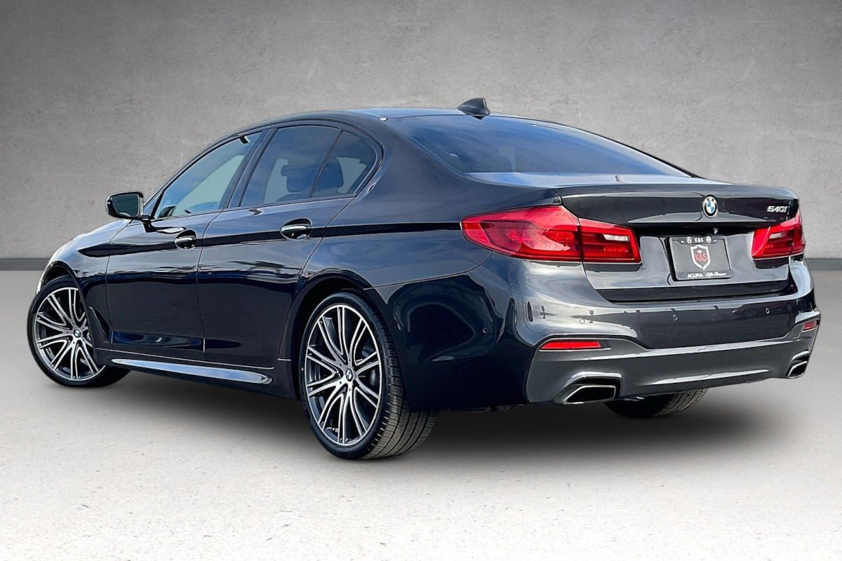 Used 2018 BMW 540i RWD image 32
