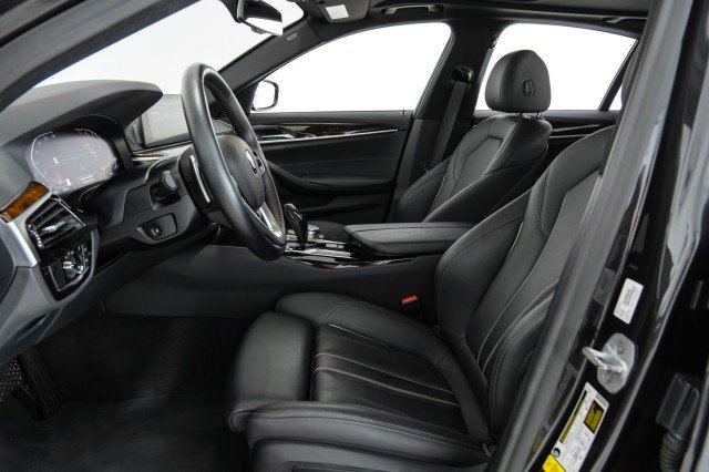 Used 2020 BMW 540i xDrive image 31