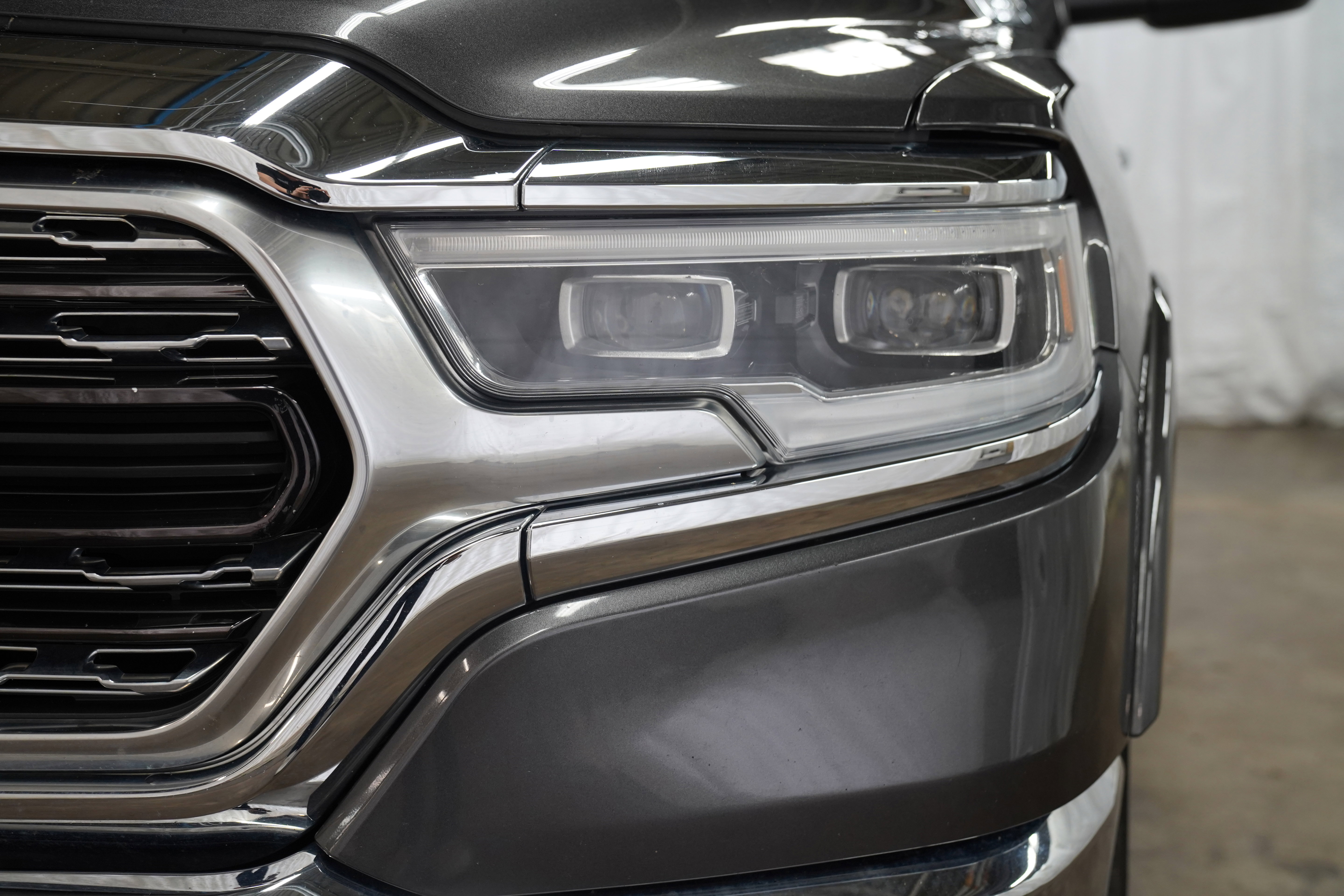 Used 2019 RAM 1500 Limited AWD/4WD image 14
