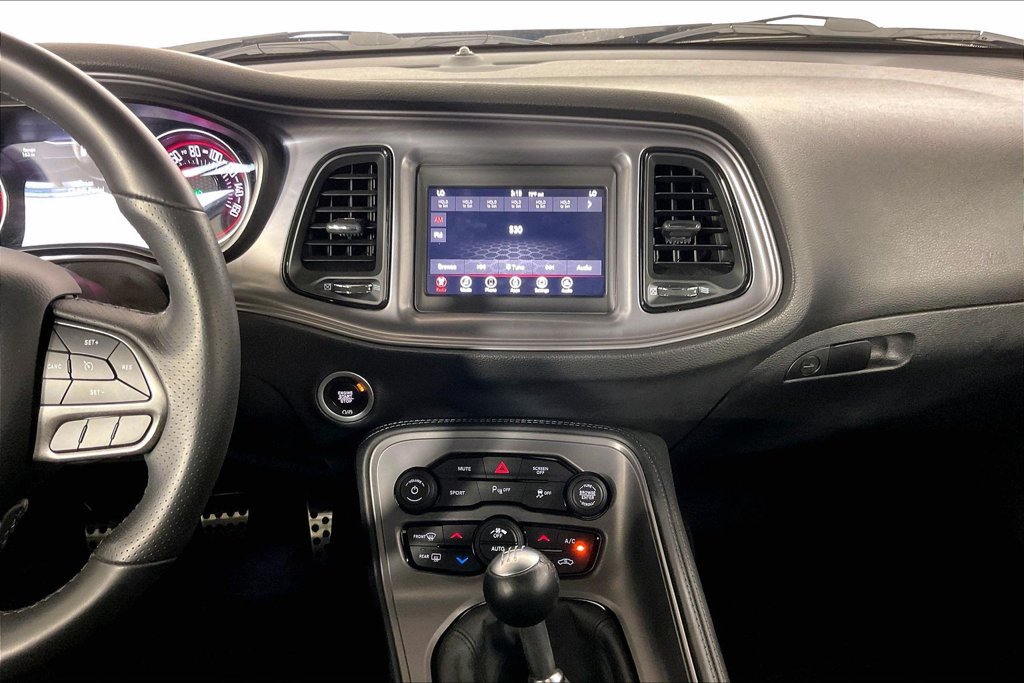 Used 2023 Dodge Challenger R/T RWD image 8