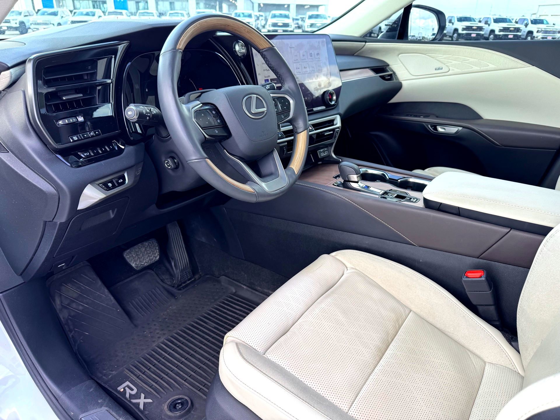 Used 2023 Lexus RX 350 FWD w/ Cold Area Package image 12