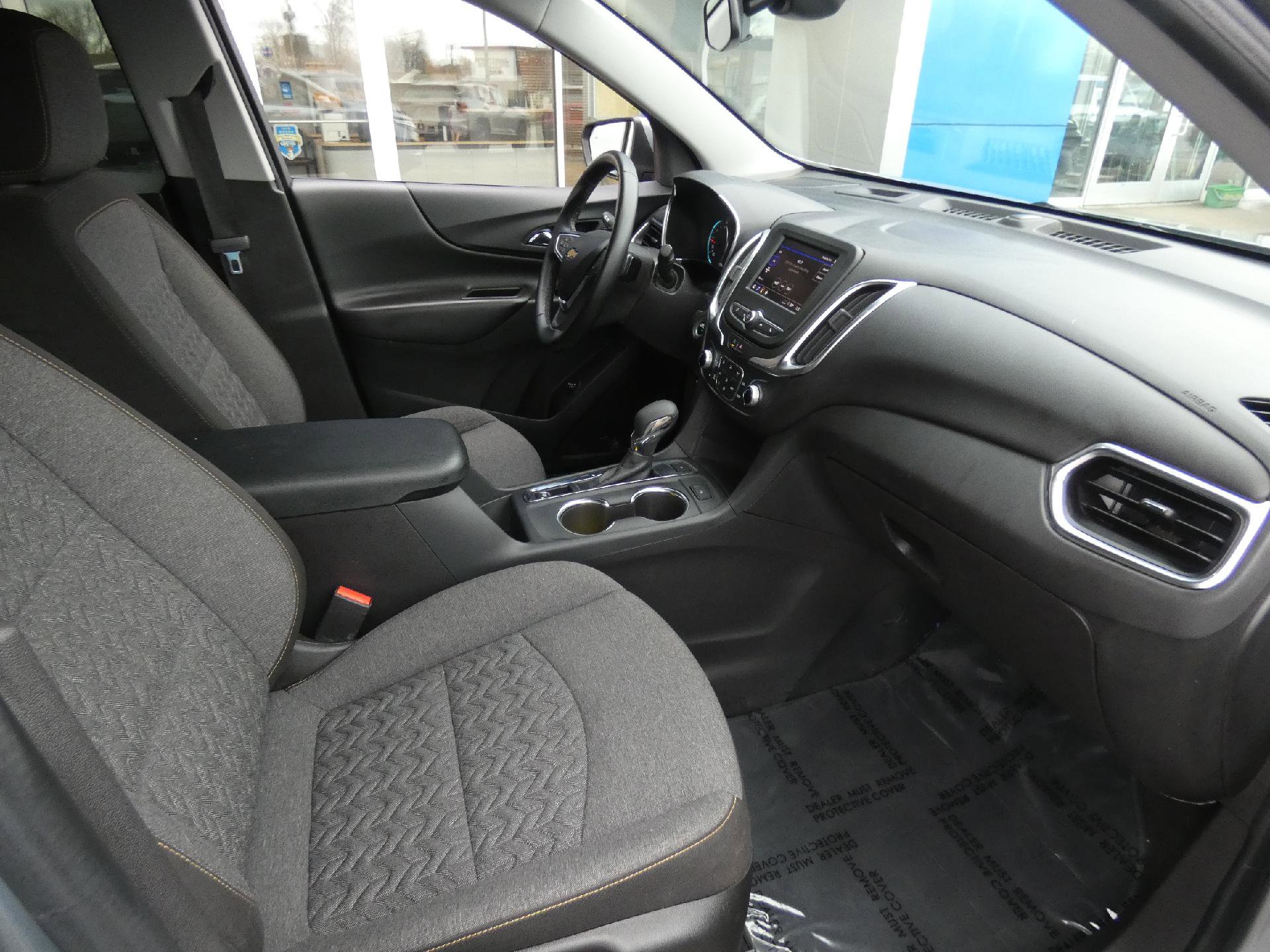 Used 2024 Chevrolet Equinox LT image 17