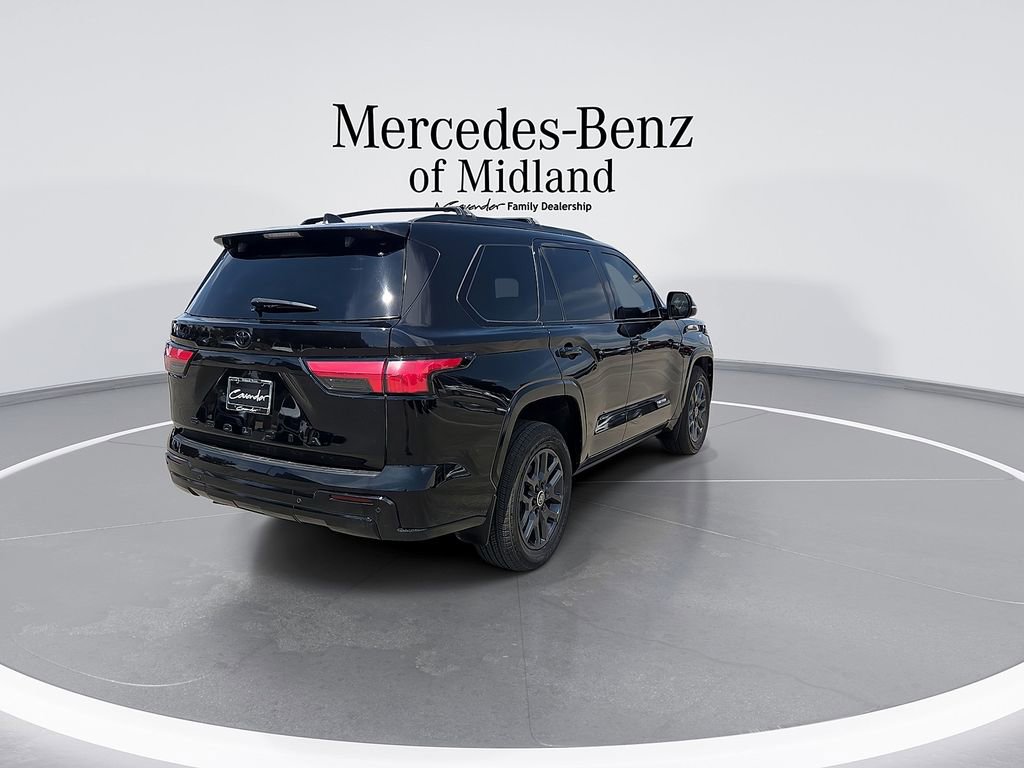 Used 2024 Toyota Sequoia Platinum AWD/4WD image 8