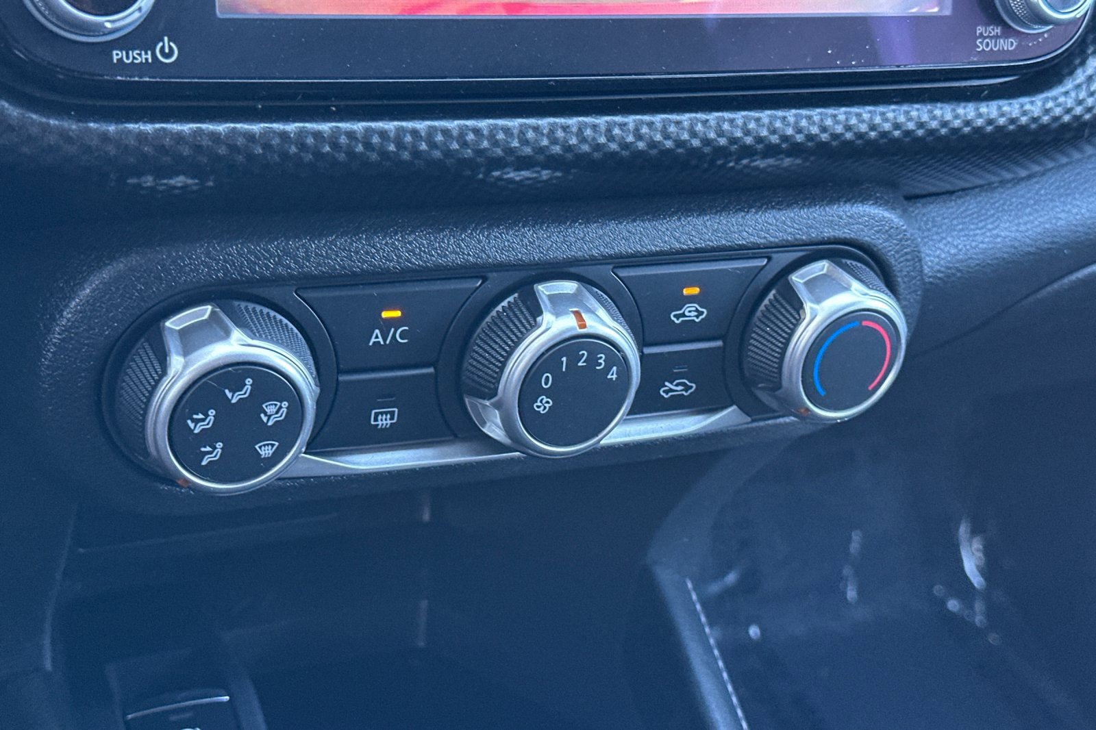 Used 2023 Nissan Kicks SV image 21