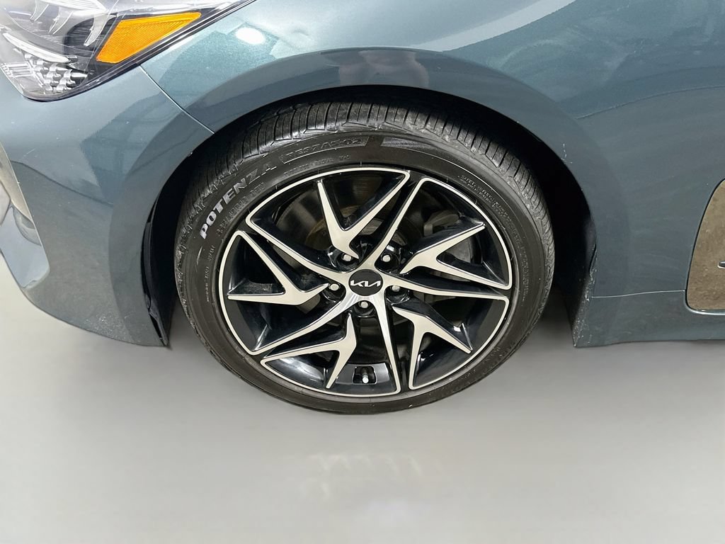 Used 2023 Kia Stinger GT-Line w/ Sun & Sound Package AWD/4WD image 7