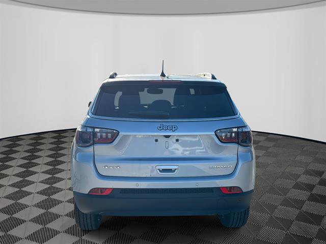 New 2026 Jeep Compass Limited image 3